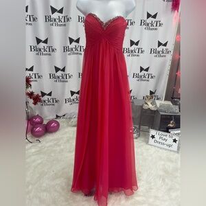 Elegant Strapless Red Evening Gown